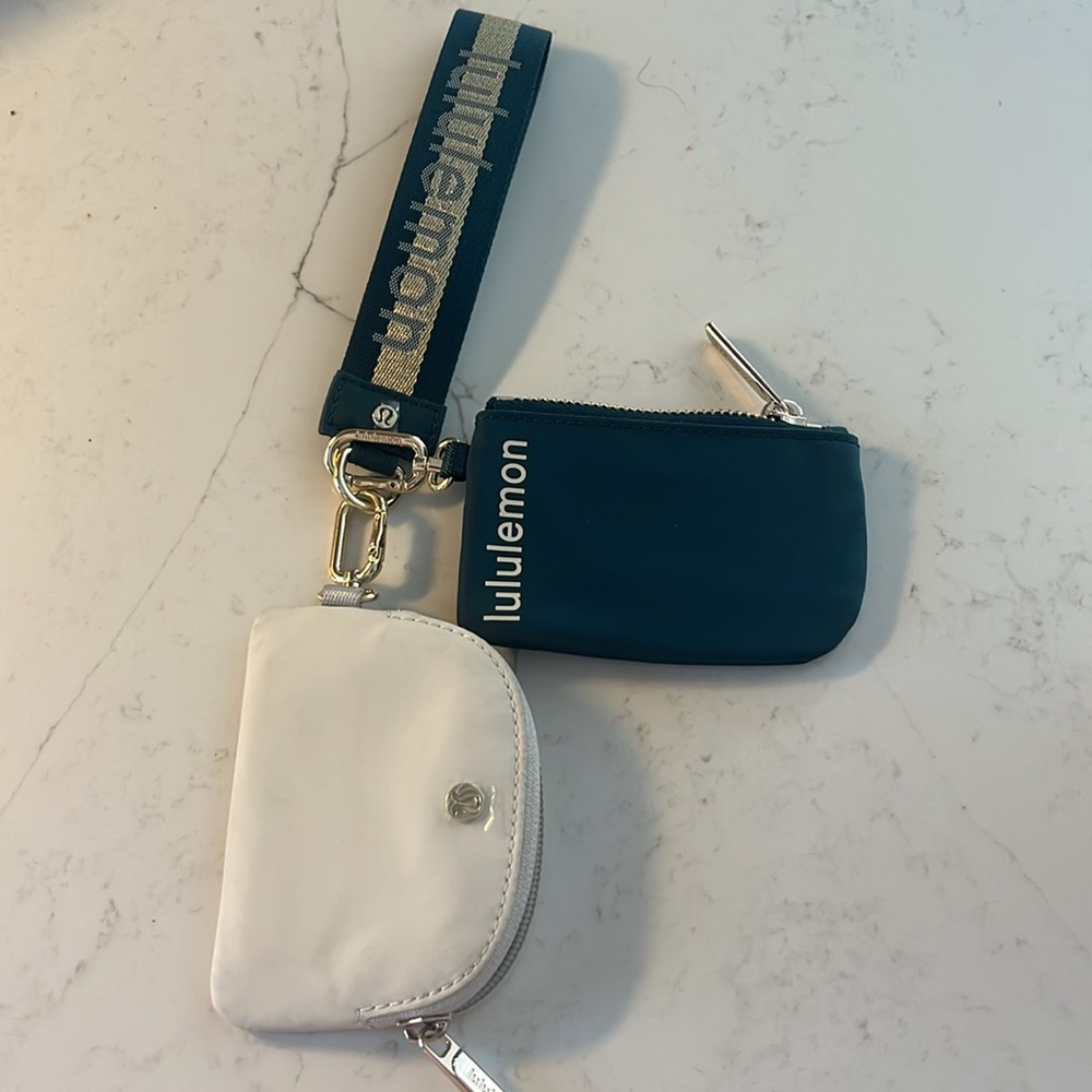 NWT Lululemon Dual Pouch Wristlet warp teal/gold/bone